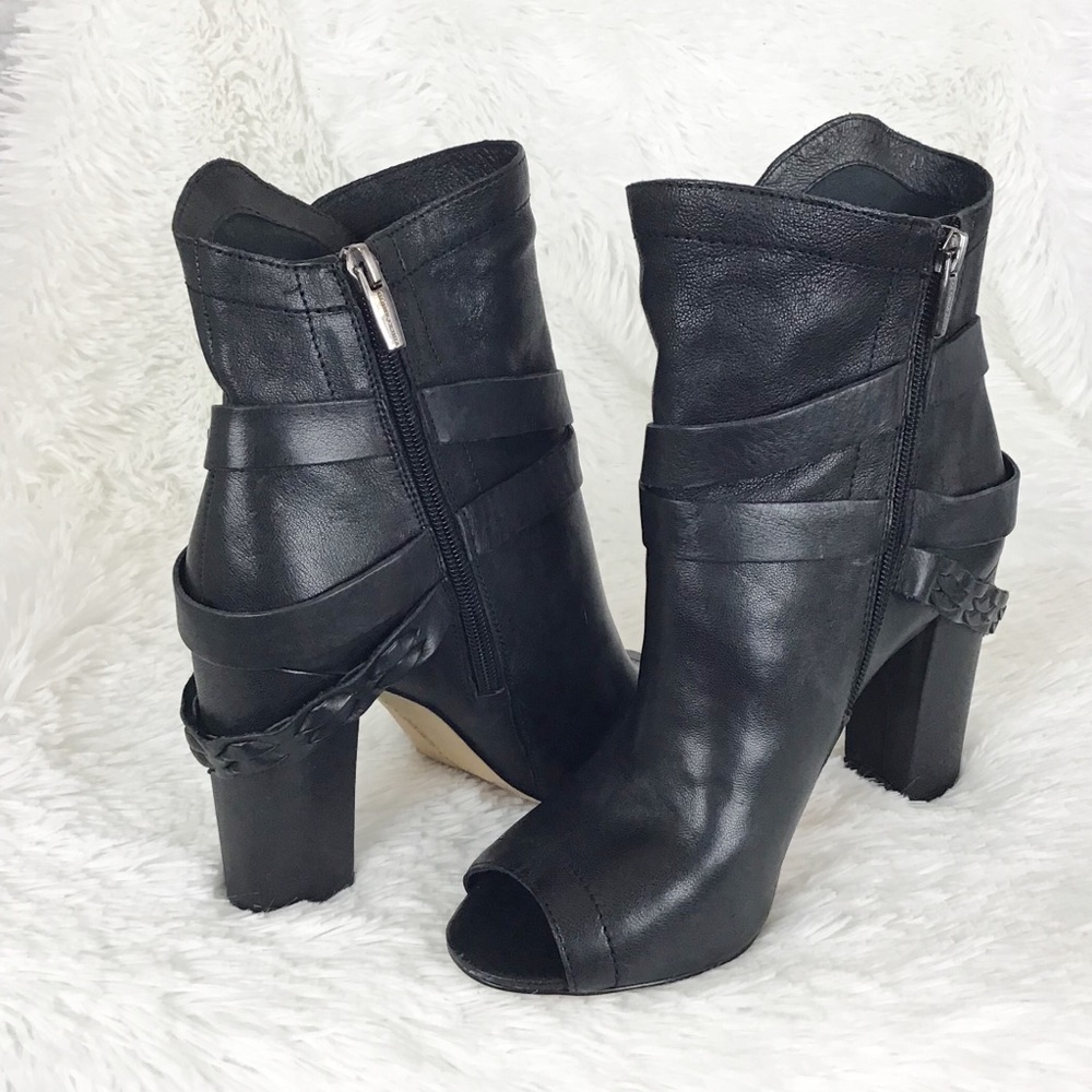 NWT Vince Camuto peep toe boot sz 9